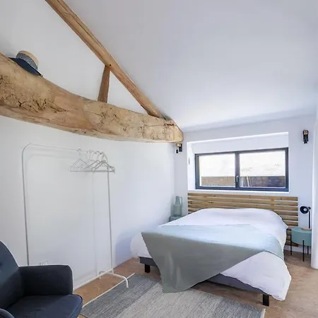 Zen Vallee De La Loire 160m2 Et Son Jardin Prive Casa de Férias *