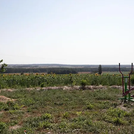 Zen Vallee De La Loire 160m2 Et Son Jardin Prive Casa de Férias *