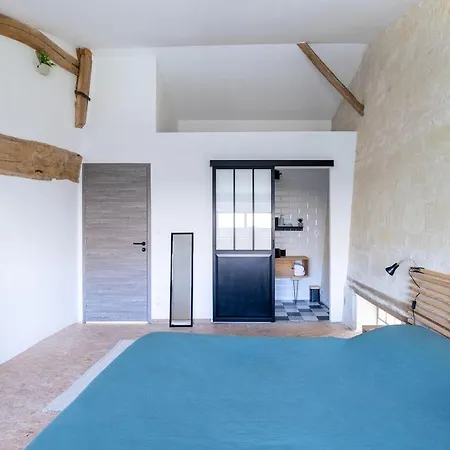 Zen Vallee De La Loire 160m2 Et Son Jardin Prive Casa de Férias